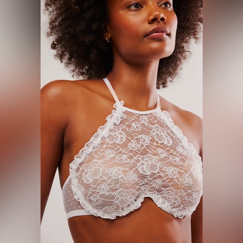 NWT Marriage Corail Neck Underwire Bra